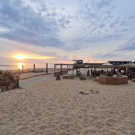 Maisonnette 4 Pers. à 300m De La Avec Piscine, Tennis Et Wifi - Fr-1-231-321 *