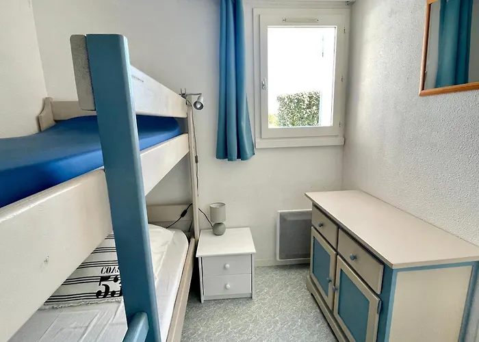 Maisonnette 4 Pers. à 300m De La Avec Piscine, Tennis Et Wifi - Fr-1-231-321