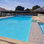 Maisonnette 4 Pers. A 300m De La Avec Piscine, Tennis Et Wifi - Fr-1-231-321 Prázdninový dům *