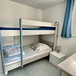 Maisonnette 4 Pers. A 300m De La Avec Piscine, Tennis Et Wifi - Fr-1-231-321 Feriehus