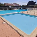 Prázdninový dům Maisonnette 4 Pers. A 300m De La Avec Piscine, Tennis Et Wifi - Fr-1-231-321 Brétignolles-sur-Mer