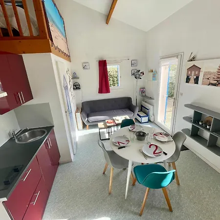 Maisonnette 4 Pers. A 300m De La Avec Piscine, Tennis Et Wifi - Fr-1-231-321 * Brétignolles-sur-Mer