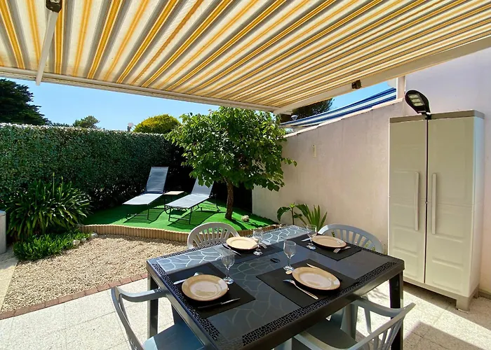 Maisonnette 4 Pers. A 300m De La Avec Piscine, Tennis Et Wifi - Fr-1-231-321 Holiday home