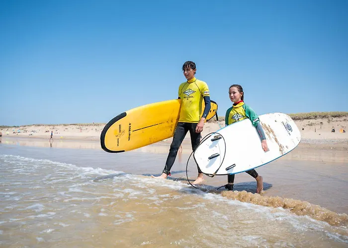 Holiday home Maisonnette 4 Pers. A 300m De La Avec Piscine, Tennis Et Wifi - Fr-1-231-321 *